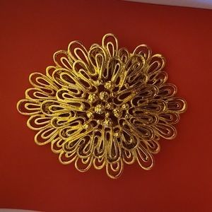 Monet Gold Tone Brooch Pre-Owned